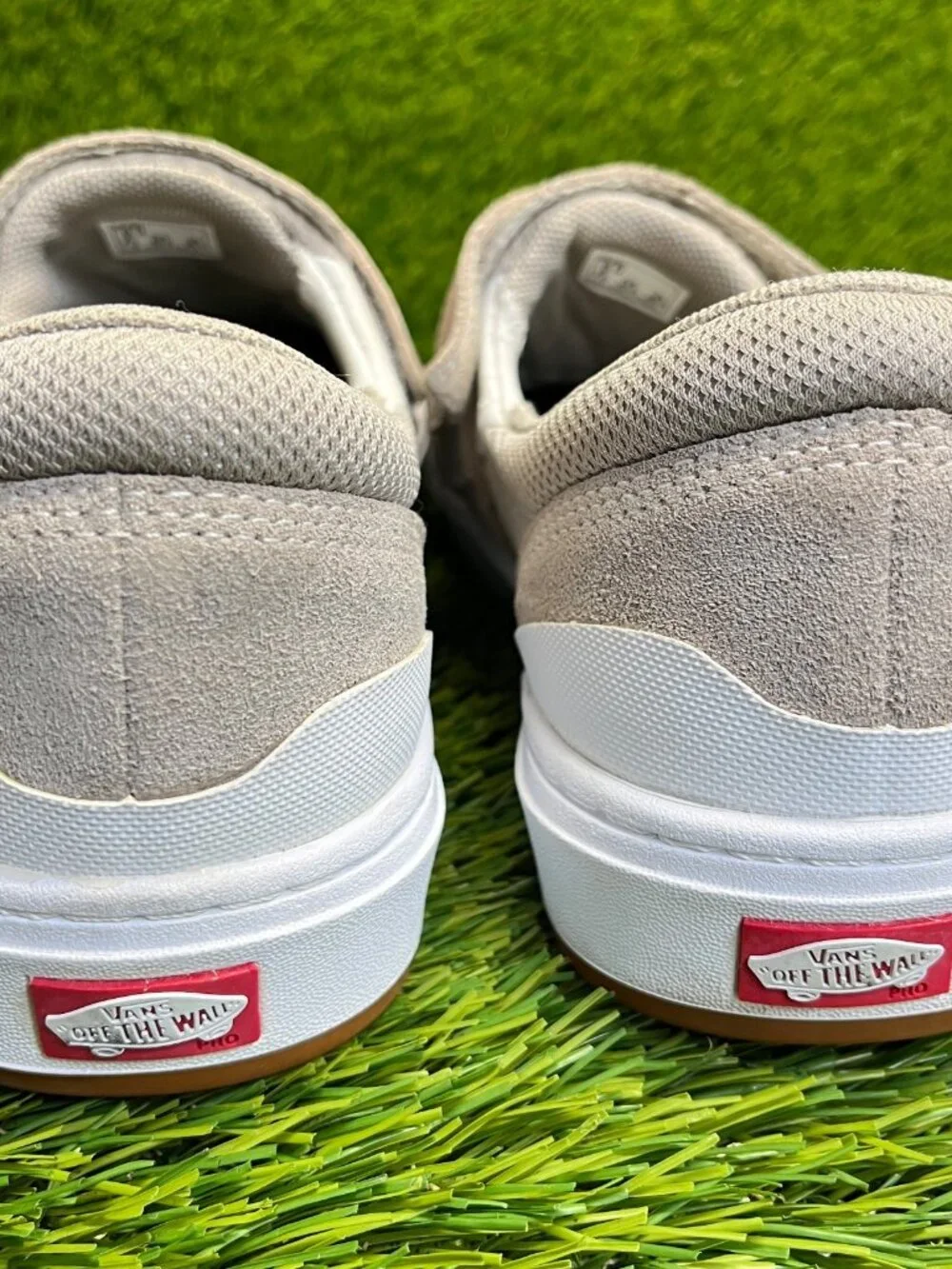 Vans Slip-On EXP Pro Mens Size 8 Beige White Athletic‎ Skateboard Shoes Sneakers